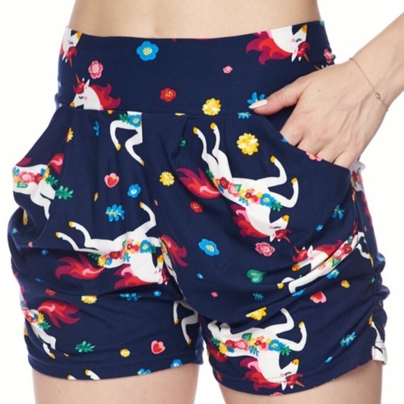 Black Restock! High Waisted Wide Band Harem Shorts - Picture 14 of 16